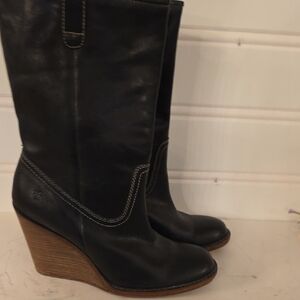 FRYE Black Leather Wedge Boots